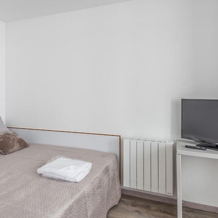 Residence Les Alpages - Maeva Home 阿沃里亚兹 客房 照片